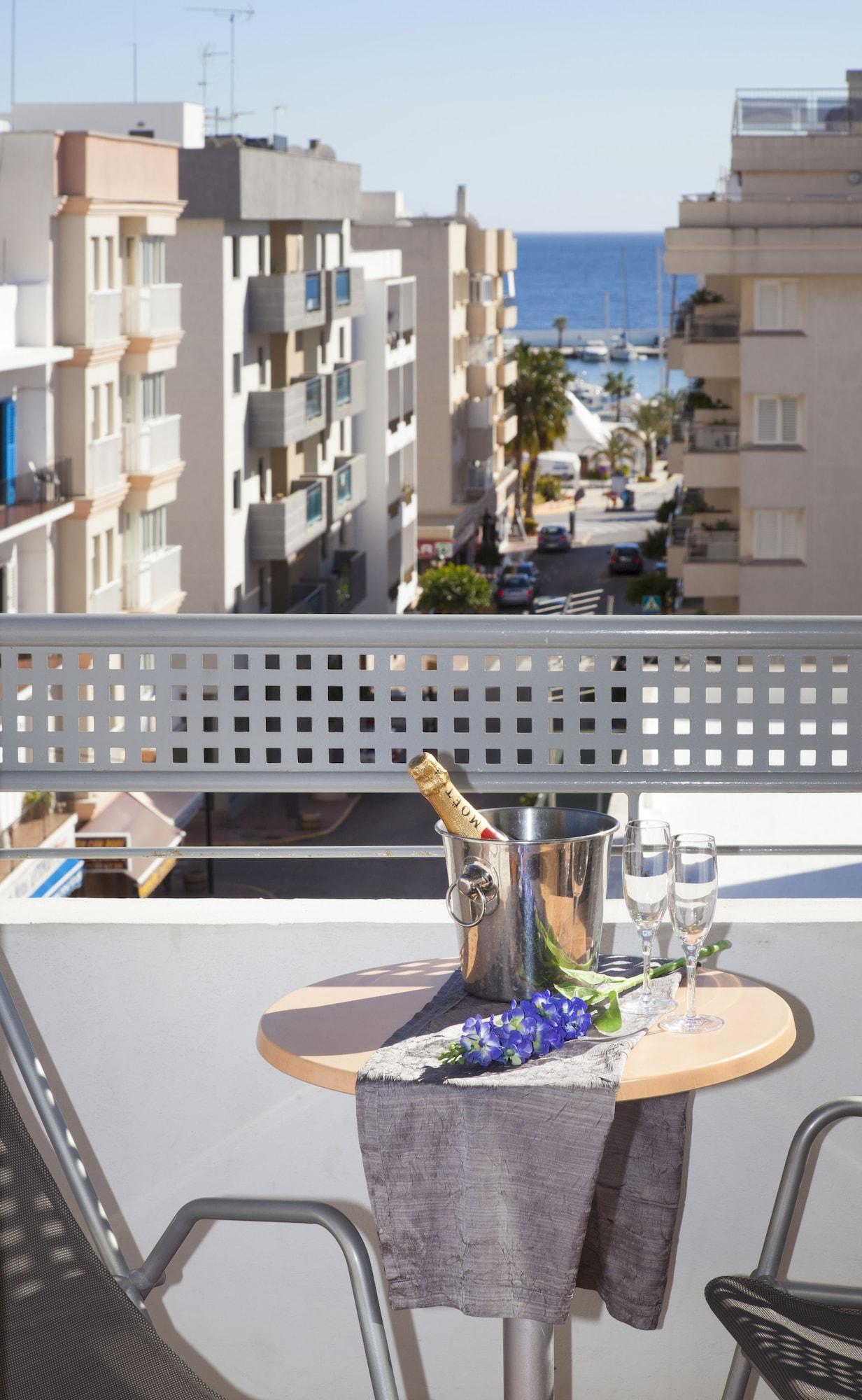 Apartamentos Parot Quality Santa Eularia des Riu Exteriér fotografie